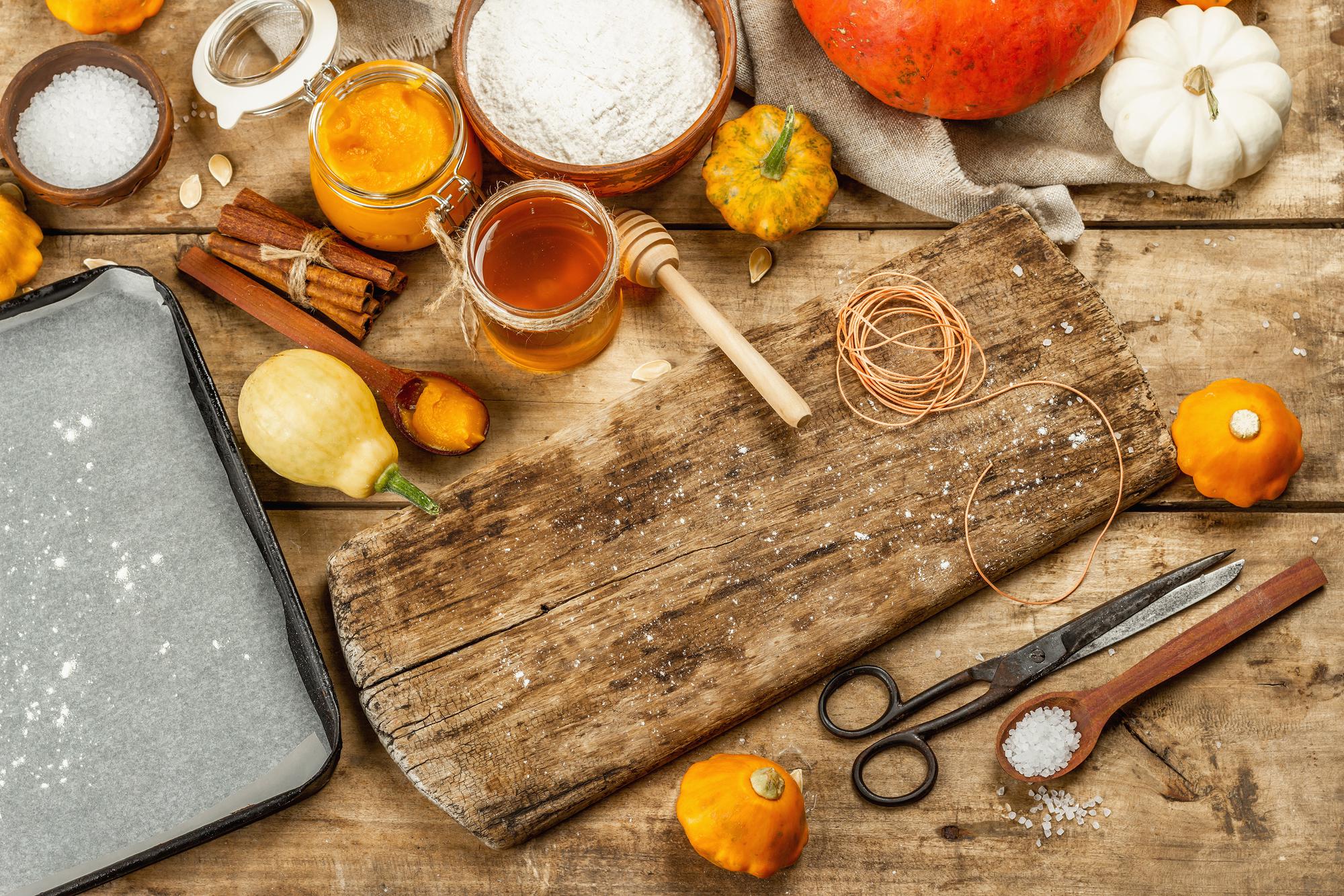 Workshop kitchen table with ingredients